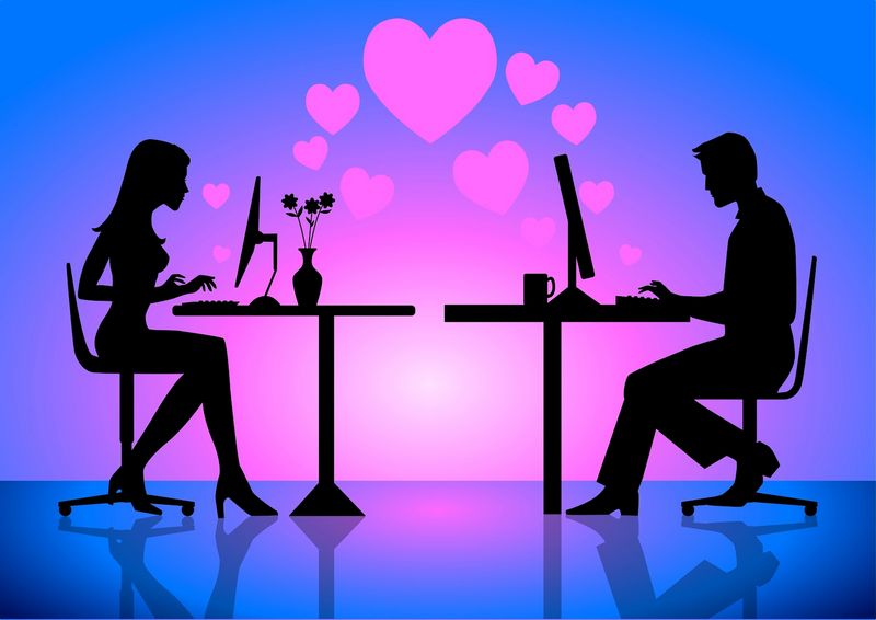 NaomiDate Testimonial: Features, Rates, Pros & & Disadvantages